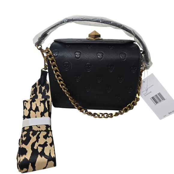 NWT Betsey Johnson Skull Crossbody Bag with Leopard Strap and Gold Chain - Picture 1 of 11